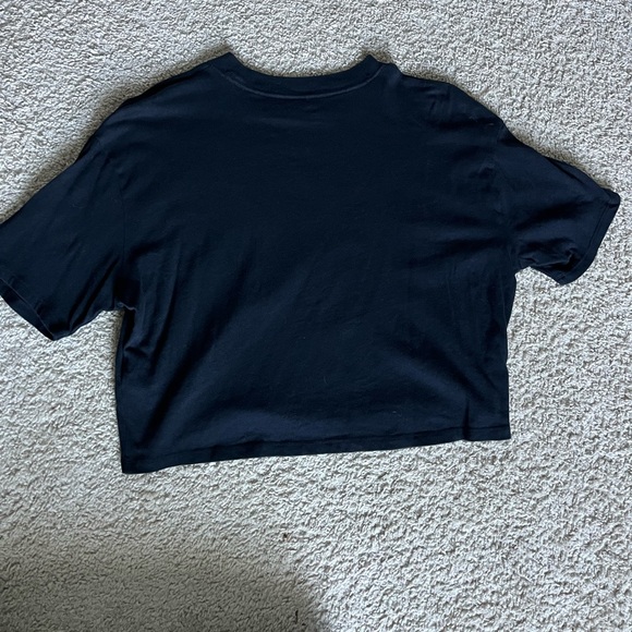 A&F Women’s Cropped Boxy “Essentials” Tee Shirt - Picture 2 of 4